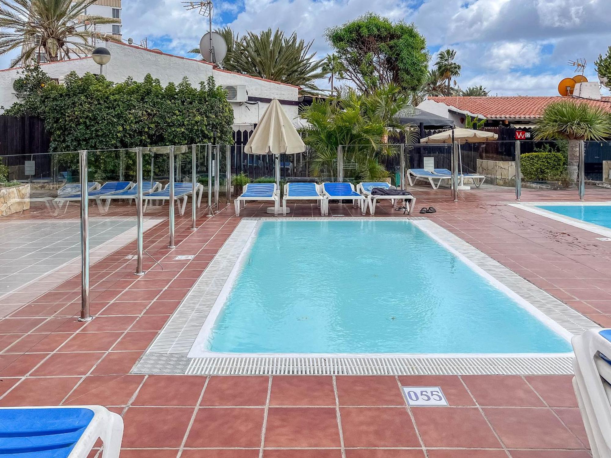 Private Chill-Out Terrace Bungalow - Pool San Bartolomé Luaran gambar