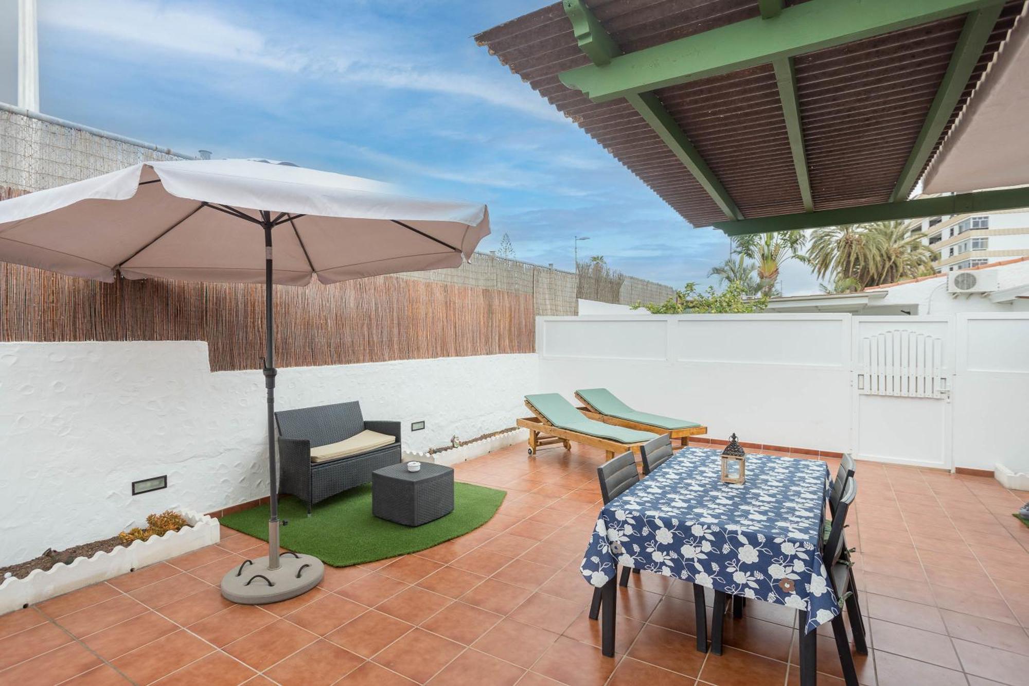 Private Chill-Out Terrace Bungalow - Pool San Bartolomé Luaran gambar